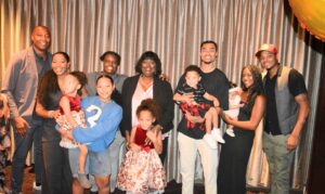 Caron Butler Instagram - Happy 60th Birthday Momma..

All you wanted was all your kids and grandchildren in one picture together.
Mission accomplished!
We love you momma❤️

📸 Al Smith