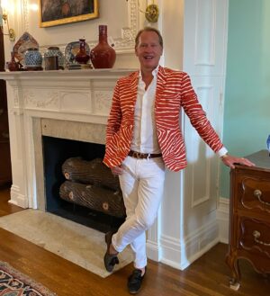 Carson Kressley Instagram - Thanks to @wakefield_scearce and @glasscockboutique  for hosting an amazing fashion show to benefit @asbmuseum today in Shelbyville! Blazer by @danielledrollins