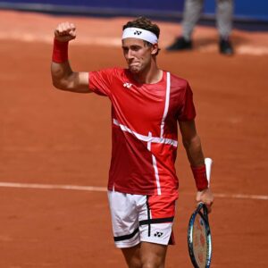 Casper Ruud Instagram - Happy with my Olympic debut🇳🇴
@olympicteamnorway @paris2024 @itftennis 

📸: Fredrik Varfjell | NTB
📸: ITF images via Dubreuil | Kopatsch | Zimmer
📸: Stian Lysberg Solum | NTB