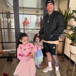 Cassie Ventura Instagram - There’s literally nothing like spending this life with my 3 best friends. I have to pinch myself everyday. I love you with the heart, to the moon & back for eternity 🫶🏽 Happy Birthday, Alex! You have my heart forever ♥️