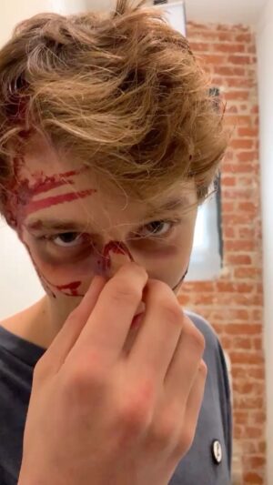 Castle Rock Instagram - What happened to me?!?Hopefully you will see soon!
@kvaganos