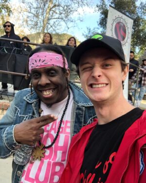 Castle Rock Instagram - Absolute legend @buddhastretch judging the battle today! Had to get picture with him🤘🏼