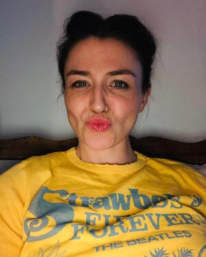 Caterina Scorsone Instagram - How you doing? This has been gnarly. Vote in November. 💋 #vote