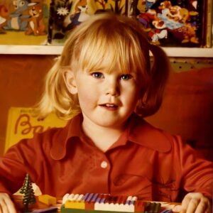 Catherine Sutherland Instagram - #throwbackthursday 
3 year old little me; wide eyed and full of wonder, unscathed by the world with a heart full of hope and love. 

#catherinesutherland #PinkRanger #Onceandalways #KatherineHillard #Mightymorphinpowerrangers #zeo #Turbo #PinkRangerPower #Pterodactyl #cranezord #powerrangersplayback