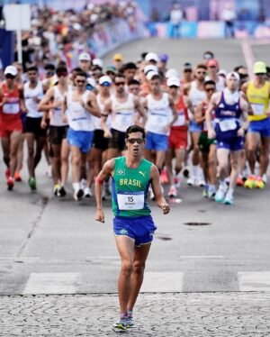 Cauã Reymond Instagram - Esse é um post sobre ter orgulho de ser brasileiro e de ser representado por atletas tão incríveis. 

Boraaa!!! 🇧🇷❤️👏🏻

#TimeBrasil #Paris2024