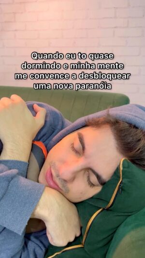 Cauê Bueno Instagram - Quem mais? 🥴 #comedia #engraçado