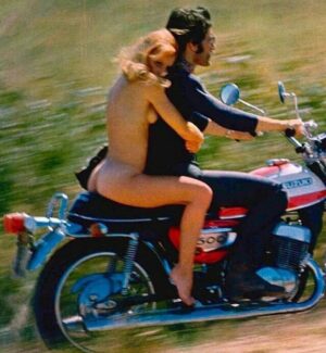 Celesta Hodge Instagram - 🏍 #currentmood #howto #beattheheat