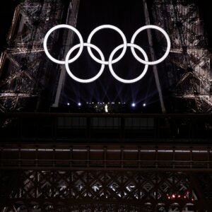 Céline Dion Instagram - Celine Dion performs on the Eiffel Tower!✨
just when we thought this #OpeningCeremony could not get any better. 

World, welcome to #Paris2024! 🎉