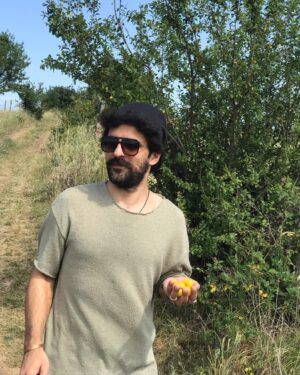 Cemil Şahin Instagram - 👻🌳🍃