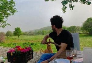 Cemil Şahin Instagram - 👻🐶🍃🌳