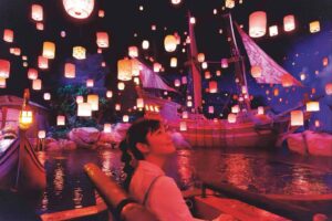 Cent Chihiro Chittiii Instagram - Disney Fantasy Springs🚢

いま発売中の女性セブンさまの企画で
堪能させていただきました。
しあわせすぎてとろけそうな時間でした
感謝っ

🧚🏻@megumikuji_luckhair