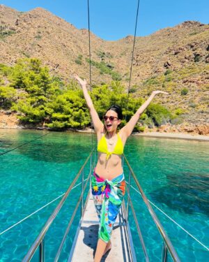 Ceren Yalazoğlu Karakoç Instagram - Yediğin içtiğin senin olsun,bize gördüklerini anlat😛

#reklam