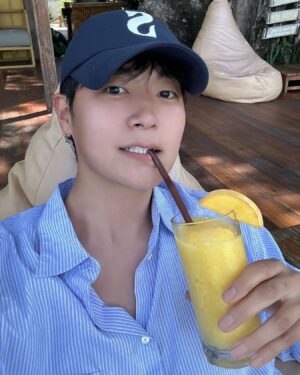 Cha Seo-won Instagram - 왓챠 - <The Vacation in Koh Samui> 🎬