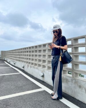 Chae Jung-an Instagram - 안녕, 여수!! 오늘도 예쁘구나 💙🌊