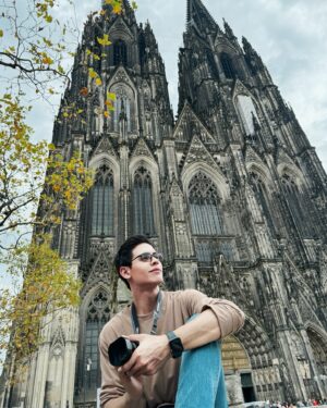 Chahub Marut Ghoummeddin Instagram - 🏰🇩🇪🏰 #kölndom #colognecathedral #köln #cologne #germany