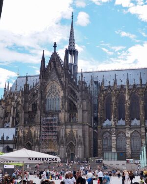 Chahub Marut Ghoummeddin Instagram - 🏰🇩🇪🏰 #kölndom #colognecathedral #köln #cologne #germany