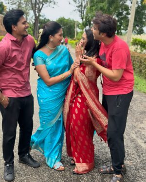 Chandana Ananthakrishna Instagram - for all the love you have constantly showered us with, we are forever grateful :) ✨

#LakshmiNivasa @zeekannada