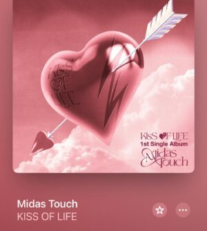 Chang Jayapol Chiopittayakarn Instagram - I got that Midas touch 🏛️ -#kissoflife