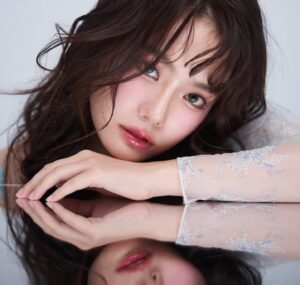 Chanidapa Pongsilpipat Instagram - I deserve to be loved and happy. 🌷