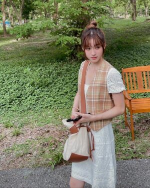 Chanikarn Tangkabodee Instagram - 👧🏻🧒🏻 #alovesobeautifulth 💌
