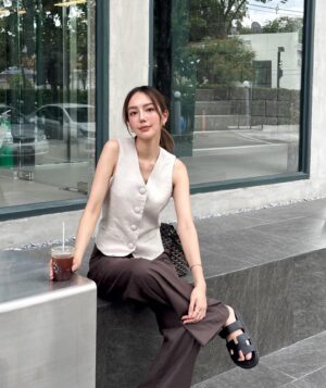Chanoksuda Raksanaves Instagram - 🤎