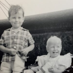 Charles Shaughnessy Instagram - Still wasn’t sure it was permanent. So glad you stuck around! Happy Birthday, Dave! @davidbiz0303 #BirthdayBoy #OldFarts #HappyBirthday #Brothers
