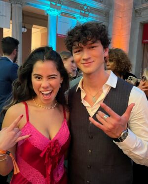 Charlie Bushnell Instagram - a night i’ll never forget. stream the first two episodes of @percyseries december 20th on @disneyplus!!!

styled by: @christina_corso 
grooming by: @go.be.you