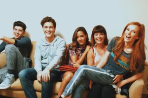 Charlie DePew Instagram - Tonight is the night!!! The season finale of @famousinlovetv on @freeform!!! Join the cast on twitter and use #FamousInLoveChat to talk with us! This is such a great episode. I hope to see you all there 😜