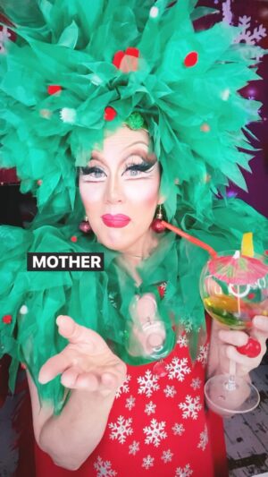 Charlie Hides Instagram - New Year Resolutions #happynewyear #charliehides #Dragqueen #rupaulsdragrace #lifequotes #lifehacks #newyearresolution #newyearresolutions