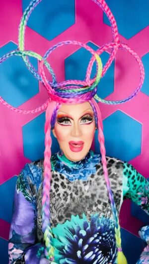 Charlie Hides Instagram - Happy Monday Humans #wordsofwisdom #wordstoliveby #wordstoinspire #wordsofencouragement #dragqueen #drag #rupaulsdragrace #rpdr #rpdruk #charliehides #charliehidestv