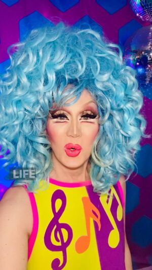 Charlie Hides Instagram - When life gives you…. #lifehacks #lifequotes #dragqueen #charliehides #funnyquotes #rupaulsdragrace