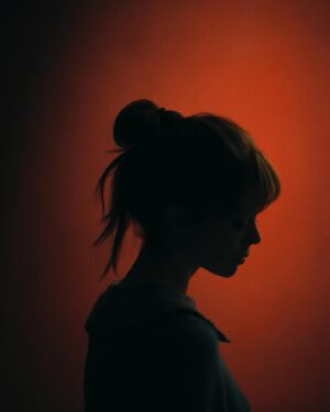 Charlotte Hope Instagram - 📸@livingstonehazzer @vellismakeupandhair (my faves)