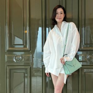 Charmaine Sheh Instagram - Always dress well but keep it simple.
@Valextra #Valextra #Valextrahk #ValextraIside