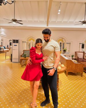 Charu Asopa Instagram - Happy bday rajeev @rajeevsen9 
may god give you all the happiness ❤️🧿