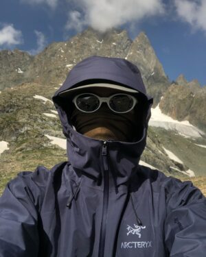 Chatpong Nattapong Instagram - “It is during our darkest moments that we must focus to see the light.” — Aristotle. 

🏔️⛰️✨🥾🐑🐐🐎

#gorpcore #gorpcorestyle #gorpcorefashion #gorpcoretex #goretex #outdoor #outside #outsideisfree #mountain #nature #naturephotography #hiking #hikingpatrol #gramicci #arcteryx #zpacks #zpacksarchaul #roahiking #oalkey #thefactoryproject #lake #kgl #india ##kashmir #kashmirgreatlakestrek #world #trekking #rolling #freudlife