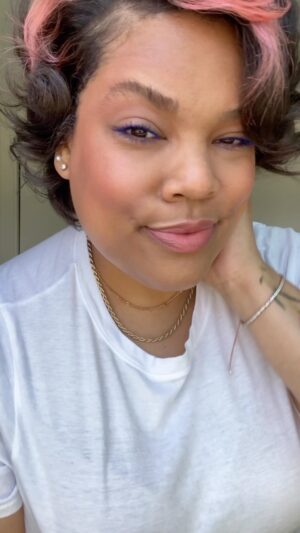 Chef Lovely Instagram - #GRWM Everyday Makeup #NoFilters just me 💖