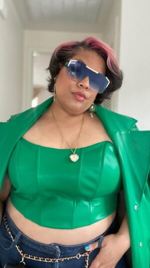 Chef Lovely Instagram - Call her green cause she’s on GO!🔋 Get the look - Click on the Amazon link in my bio. If you recreate any of the looks, tag me & use the hashtag #BreakItDown so I can repost 💚 Love you, my loves!