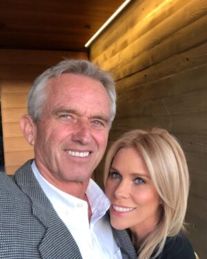 Cheryl Hines Instagram - It s been 10 yrs since I sat with your mother, Ethel, and told her we were going to go to City Hall and get married and she said, "Well don't you want to get married here (In Hyannisport) so we can all be a part of it?" We talked for a long time and she convinced me to have a small wedding there. It was perfectly imperfect. It rained and your mom's dog ran into the tent and walked down the aisle in front of me! I'm so glad we had that night with everyone. Some of the most important people in my life, who are no longer with us, were there . I danced with my dad,  my bother, Chris, our niece, Saoirse and our nephew, Michael ( Michael wanted us to have a wedding every year!) -  and we had the time of our lives. 
Happy 10th anniversary Bobby 🤍 You have given me a life I could've never imagined full of love, laughter, joy and adventure. In my darkest hours you bring me light. I love you. 
#love