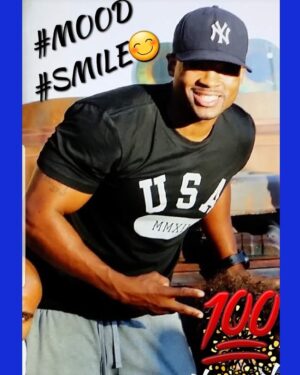 Chico Benymon Instagram - #smile Happy Sunday insta fam! #gymrat #fitness #fit  #insta #focused
