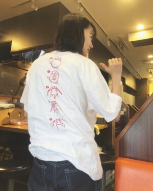 Chie Tsuji Instagram - 池ちゃんがくれたTシャツうれしい^_^