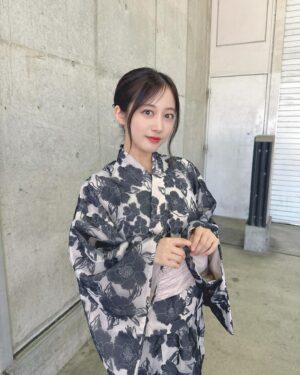 Chihiro Kawakami Instagram - 🖤

横浜握手会
ありがとうございました！

今日は浴衣でした
どうでしょうか🖤

皆さんからいただく言葉にはパワーがあって
今日もいっぱい元気を貰いました🤝

楽しかった〜！！！

また関東に会いにきますね☺️🫰🏻

#浴衣 #浴衣女子 #夏祭り
#握手会 #横浜 #NMB48
#黒なんか選んじゃったりして🖤