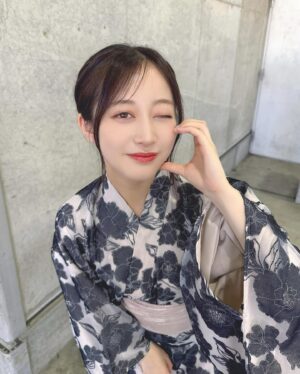 Chihiro Kawakami Instagram - 🖤

横浜握手会
ありがとうございました！

今日は浴衣でした
どうでしょうか🖤

皆さんからいただく言葉にはパワーがあって
今日もいっぱい元気を貰いました🤝

楽しかった〜！！！

また関東に会いにきますね☺️🫰🏻

#浴衣 #浴衣女子 #夏祭り
#握手会 #横浜 #NMB48
#黒なんか選んじゃったりして🖤