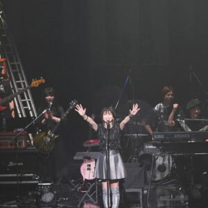 Chisato Moritaka Instagram - ⁡
2024「今度はモアベターよ！」
7月2日　東京 昭和女子大学 人見記念講堂　終了しました！
⁡
2月から始まったコンサートの千秋楽。
あっという間でした〜！24公演無事に完走することができました！
今日は最終日ということもあってすっごく盛り上がってくれて最高でした。
⁡
足を運んでくださった皆さん、思いを寄せてくださった皆さん、
本当にありがとうございました。
コンサートを通して皆さんに元気を届けられていたら嬉しいです。
私も皆さんからたくさんのパワーをもらってめちゃくちゃ元気になりました。
⁡
そして10月からはまた新たなツアーが始まります！
森高千里2024『レッツ・ゴォーゴォー！ツアー』です。
⁡
もうすでに秋が待ち遠しいです！
皆さん会いに来てくださいね〜〜。
⁡
#chisatomoritaka
#森高千里
#今度はモアベターよ
#東京都世田谷区
#昭和女子大学人見記念講堂
#おひつ膳田んぼ の「#おにぎり」
#三軒茶屋の明るいパン屋 #ミカヅキ堂 の「#ミルクフランス」
#三軒茶屋おかきあられの大黒屋 の「#おかきマカロン」「#世田谷エールおかき」「#下北カレーの三茶せんべい」
#メルシーベイク の「#レアチーズケーキ」
#ICHIBIKO の「#いちびこミルク」