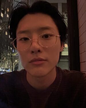 Cho Seung-youn Instagram - 1500일 동안의 사랑 감사합니다.
하루 빨리 만날 날이 오기를❤️