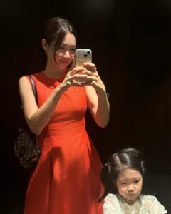 Actress Choi Hee HD Instagram Photos and Wallpapers August 2024