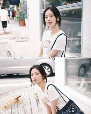 Choi Hee-jin Instagram - 서로의 작은 노력으로 만드는 행복한 하루 💪🙏