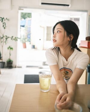 Choi Hee-jin Instagram - 서로의 작은 노력으로 만드는 행복한 하루 💪🙏