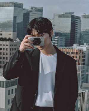 Choi Hyun-wook Instagram - 에스티코