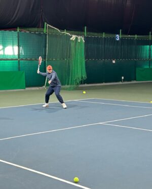 Choi Ji-man Instagram - 테니스 2일차! 🎾
유산소 아주 조코비치!!!
#tennis