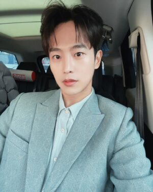 Choi Woong Instagram - 